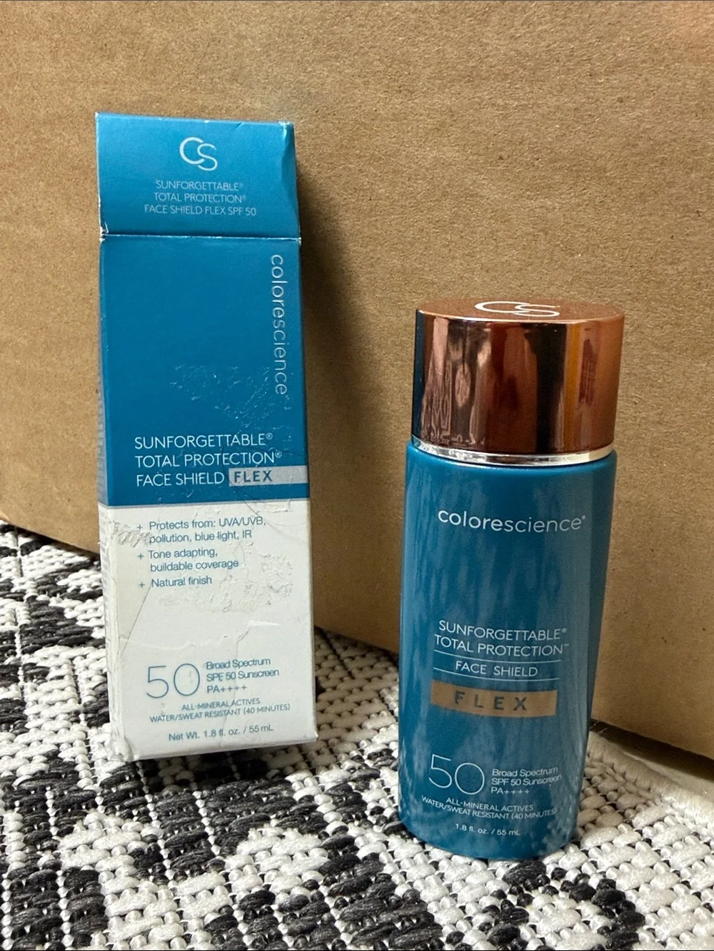 TAN Colorescience Sunforgettable Face Shield FLEX